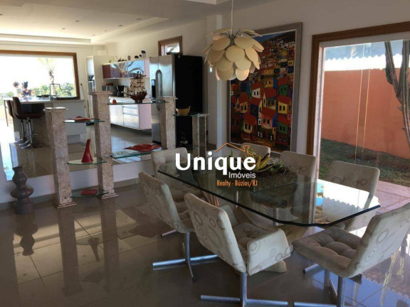 Imagem Casa com 4 Quartos à Venda, 318 m² em Ferradura - Armação Dos Búzios Imagem Casa com 4 Quartos à Venda, 318 m² em Ferradura - Armação Dos Búzios