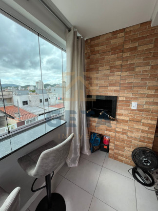 Imagem Apartamento com 2 Quartos à Venda, 83 m² em Areias - Camboriú