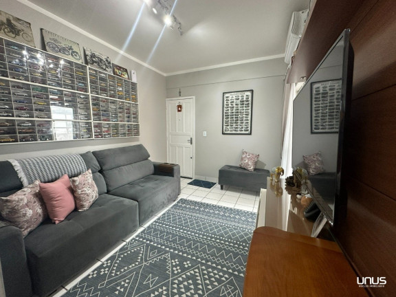 Apartamento com 2 Quartos à Venda, 58 m² em Capoeiras - Florianópolis