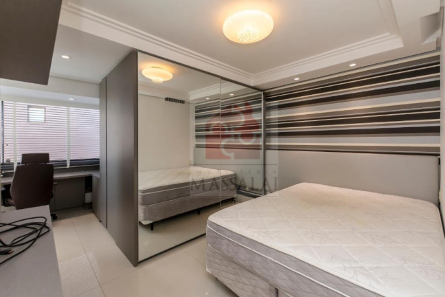 Imagem Cobertura com 4 Quartos à Venda, 538 m² em Bela Vista - Porto Alegre Imagem Cobertura com 4 Quartos à Venda, 538 m² em Bela Vista - Porto Alegre