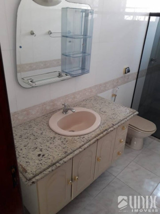 Imagem Casa com 3 Quartos para Alugar, 200 m² em Centro - Campos Dos Goytacazes