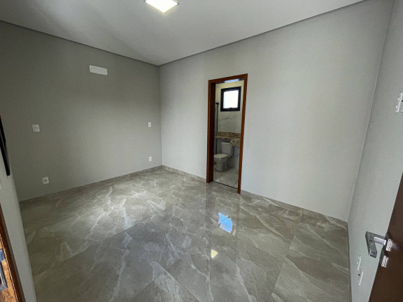 Imagem Casa de Condomínio com 3 Quartos à Venda, em Residencial Horto Florestal Villagio - Sorocaba Imagem Casa de Condomínio com 3 Quartos à Venda, em Residencial Horto Florestal Villagio - Sorocaba