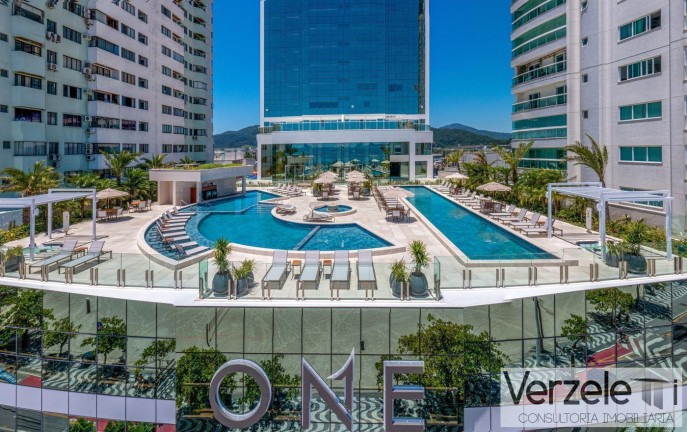 Imagem Apartamento com 4 Quartos à Venda, 196 m² em Centro - Balneário Camboriú