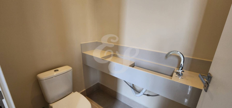 Imagem Casa de Condomínio com 5 Quartos à Venda, 302 m² em Cidade Tamboré - Santana De Parnaíba Imagem Casa de Condomínio com 5 Quartos à Venda, 302 m² em Cidade Tamboré - Santana De Parnaíba