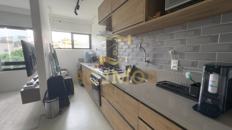 Imagem Imóvel com 1 Quarto para Alugar, 43 m² em Garibaldi - Salvador Imagem Imóvel com 1 Quarto para Alugar, 43 m² em Garibaldi - Salvador