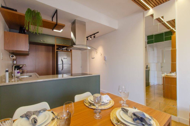 Imagem Apartamento com 2 Quartos à Venda, 50 m² em Centro - Florianópolis Imagem Apartamento com 2 Quartos à Venda, 50 m² em Centro - Florianópolis