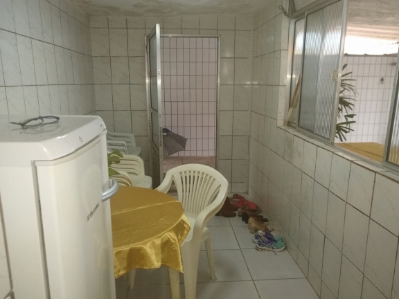 Imagem Casa com 2 Quartos à Venda, 200 m² em Santa Maria - Santos