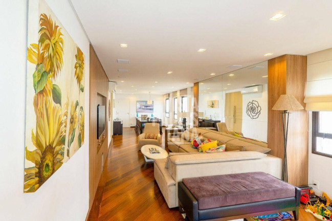Imagem Apartamento com 3 Quartos à Venda, 201 m² em Moema Pássaros - São Paulo Imagem Apartamento com 3 Quartos à Venda, 201 m² em Moema Pássaros - São Paulo