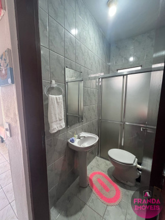 Imagem Casa com 3 Quartos à Venda, 163 m² em Silop - Ubatuba Imagem Casa com 3 Quartos à Venda, 163 m² em Silop - Ubatuba