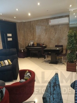 Imagem Casa com 5 Quartos à Venda, 420 m² em Curió-utinga - Belém Imagem Casa com 5 Quartos à Venda, 420 m² em Curió-utinga - Belém