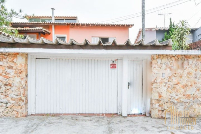 Casa com 3 Quartos à Venda, 199 m² em Indianópolis - São Paulo