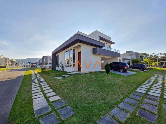 Casa com 3 Quartos à Venda, 204 m² em Rio Vermelho - Florianópolis