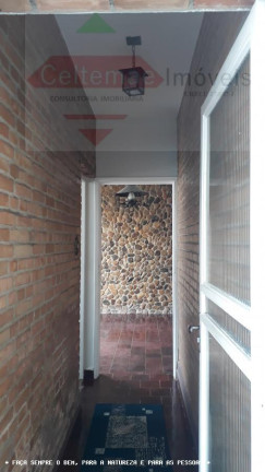 Casa com 5 Quartos à Venda, 300 m² em Centro - Taubaté
