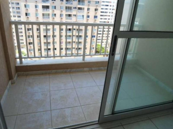 Imagem Apartamento com 2 Quartos à Venda, 68 m² em Imbuí - Salvador