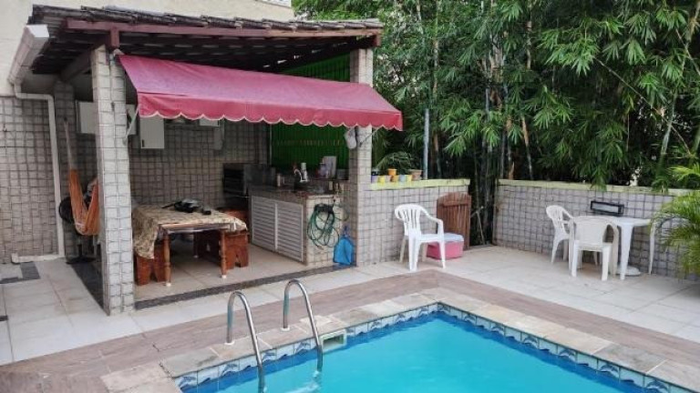 Imagem Casa com 4 Quartos à Venda, 200 m² em Ingá - Niterói Imagem Casa com 4 Quartos à Venda, 200 m² em Ingá - Niterói