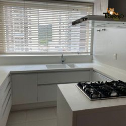 Imagem Apartamento com 3 Quartos à Venda, 231 m² em Fazenda - Itajaí Imagem Apartamento com 3 Quartos à Venda, 231 m² em Fazenda - Itajaí