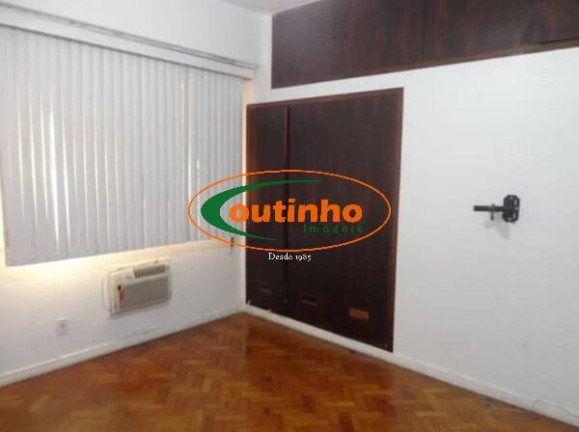 Imagem Apartamento com 3 Quartos à Venda, 118 m² em Tijuca - Rio De Janeiro Imagem Apartamento com 3 Quartos à Venda, 118 m² em Tijuca - Rio De Janeiro