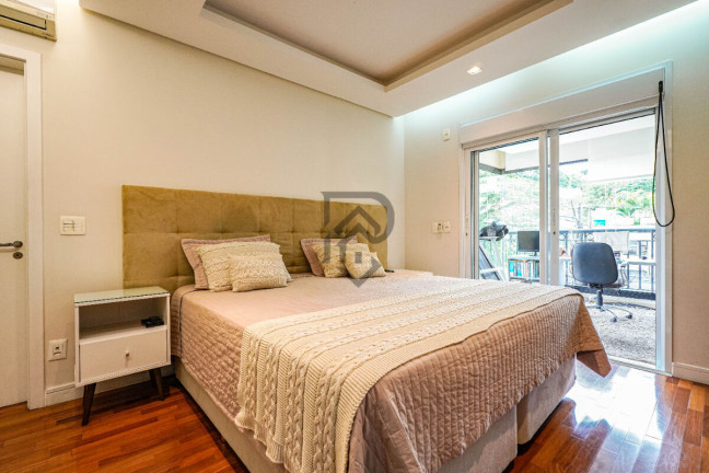Imagem Apartamento com 4 Quartos à Venda, 245 m² em Vila Mariana - São Paulo