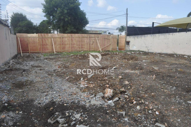 Imagem Terreno à Venda, 770 m² em Hauer - Curitiba Imagem Terreno à Venda, 770 m² em Hauer - Curitiba