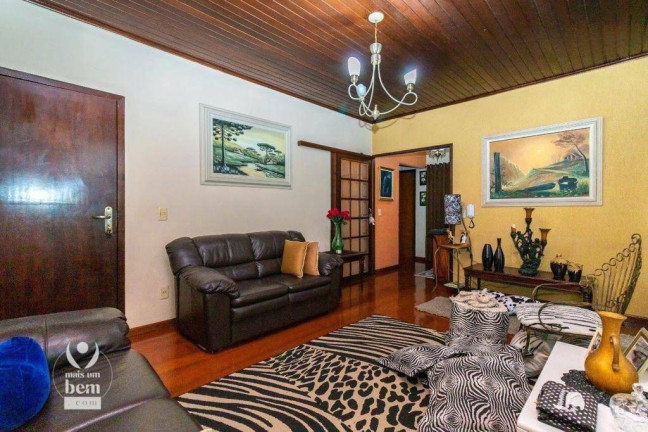 Imagem Sobrado com 4 Quartos à Venda, 398 m² em Bacacheri - Curitiba
