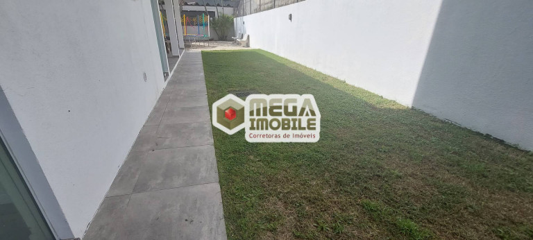 Imagem Apartamento com 2 Quartos à Venda, 60 m² em Itacorubi - Florianópolis