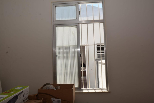 Imagem Casa com 2 Quartos à Venda, 72 m² em Marechal Hermes - Rio De Janeiro