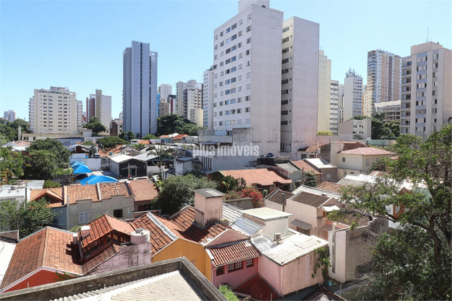 Imagem Apartamento com 3 Quartos à Venda, 110 m² em Pinheiros - São Paulo Imagem Apartamento com 3 Quartos à Venda, 110 m² em Pinheiros - São Paulo