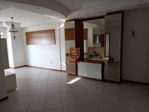 Imagem Apartamento com 3 Quartos à Venda, 209 m² em Estreito - Florianópolis
