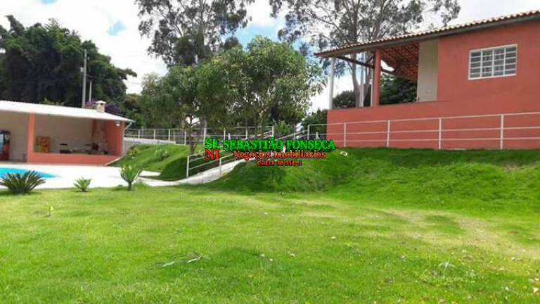 Imagem Chácara com 2 Quartos à Venda, 3.000 m² em Centro - Caçapava