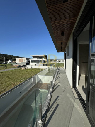 Imagem Casa com 3 Quartos à Venda, 300 m² em Pedra Branca - Palhoça