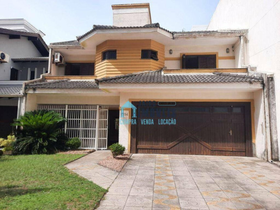 Sobrado com 4 Quartos à Venda, 300 m² em Centro - Tramandaí