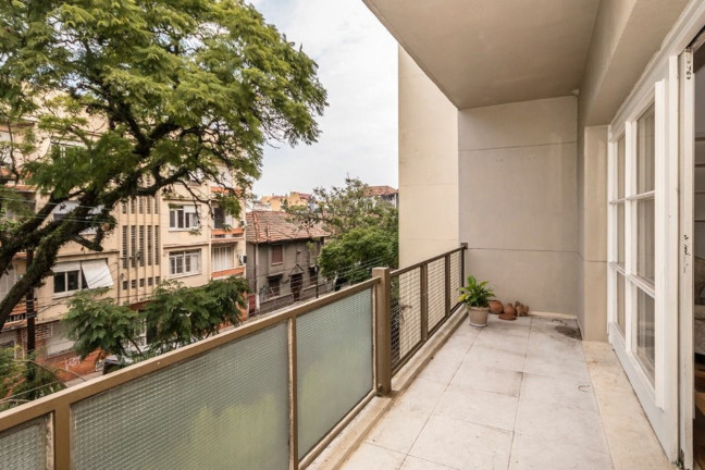 Imagem Imóvel com 3 Quartos à Venda, 123 m² em Azenha - Porto Alegre Imagem Imóvel com 3 Quartos à Venda, 123 m² em Azenha - Porto Alegre