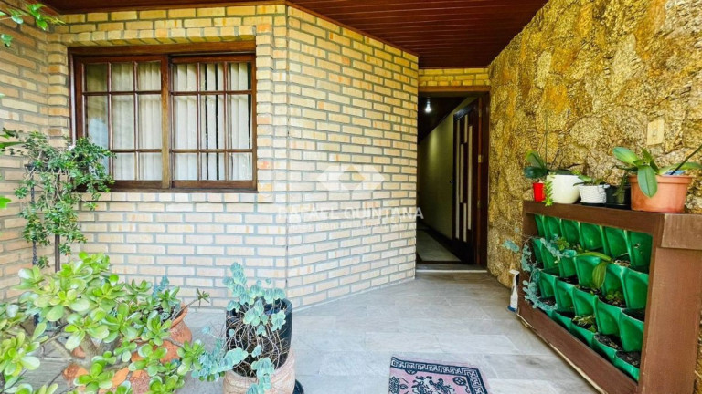 Imagem Casa com 3 Quartos à Venda, 243 m² em Centro - Florianópolis