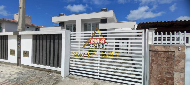 Imagem Casa com 3 Quartos à Venda, 90 m² em Centro - Penha