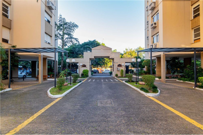 Imagem Cobertura com 3 Quartos à Venda, 200 m² em Menino Deus - Porto Alegre
