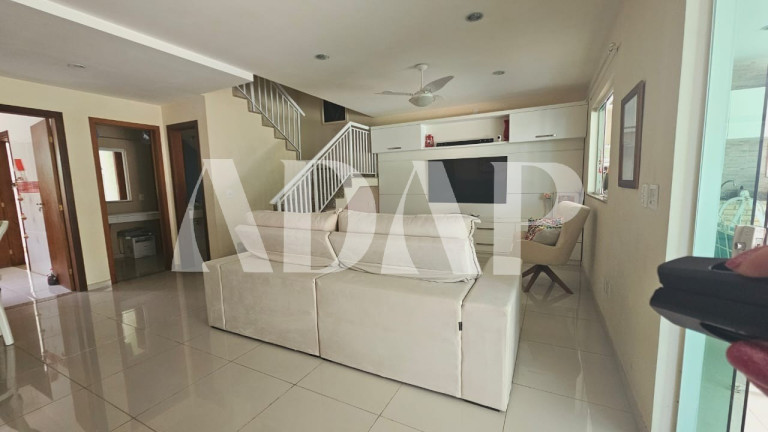 Imagem Casa com 3 Quartos à Venda, 270 m² em Vargem Pequena - Rio De Janeiro Imagem Casa com 3 Quartos à Venda, 270 m² em Vargem Pequena - Rio De Janeiro