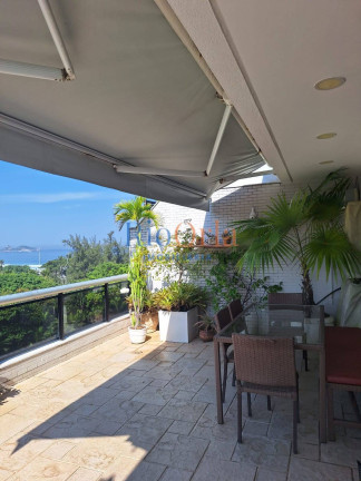 Imagem Cobertura com 4 Quartos à Venda, 260 m² em Barra Da Tijuca - Rio De Janeiro