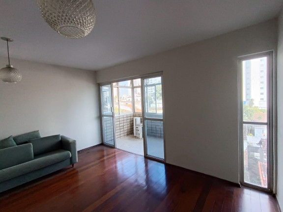 Imagem Apartamento com 3 Quartos à Venda, 110 m² em Casa Amarela - Recife