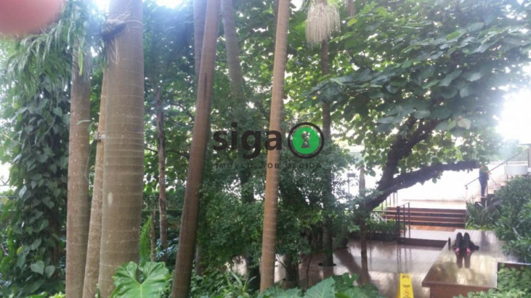 Imagem Apartamento com 4 Quartos à Venda, 180 m² em Campo Belo - São Paulo