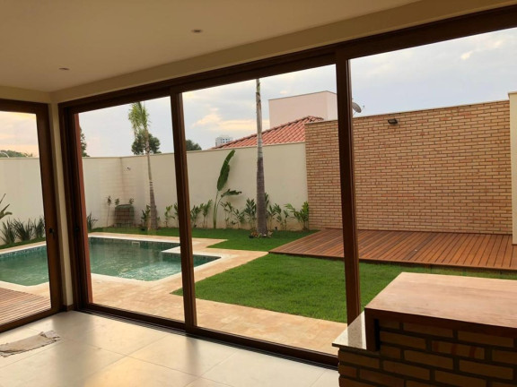 Imagem Casa com 4 Quartos à Venda, 370 m² em Jardim Guadalajara - Sorocaba Imagem Casa com 4 Quartos à Venda, 370 m² em Jardim Guadalajara - Sorocaba