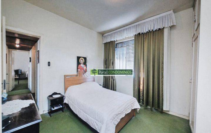 Imagem Apartamento com 3 Quartos à Venda, 130 m² em Centro - Curitiba Imagem Apartamento com 3 Quartos à Venda, 130 m² em Centro - Curitiba