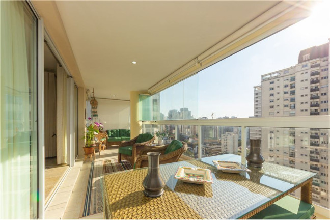 Imagem Imóvel com 4 Quartos à Venda, em Perdizes - São Paulo Imagem Imóvel com 4 Quartos à Venda, em Perdizes - São Paulo