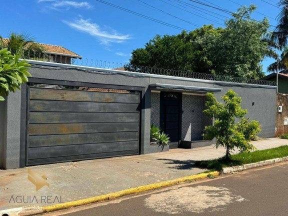 Sobrado com 3 Quartos à Venda, 260 m² em Parque Residencial Rita Vieira - Campo Grande