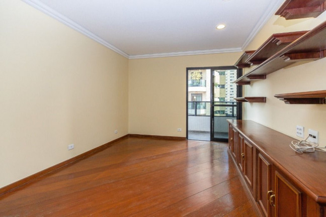 Imagem Imóvel com 5 Quartos à Venda, 220 m² em Moema - São Paulo Imagem Imóvel com 5 Quartos à Venda, 220 m² em Moema - São Paulo