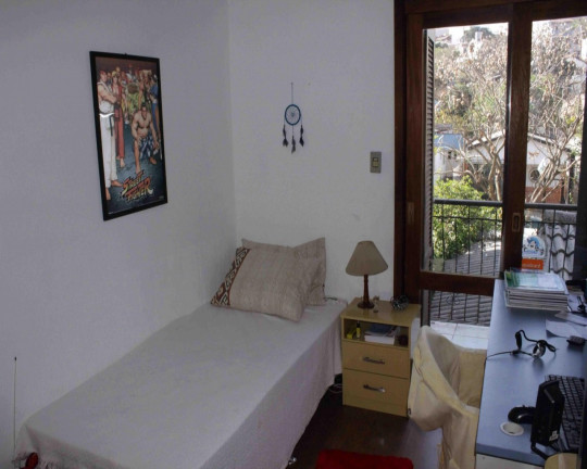 Imagem Casa com 5 Quartos à Venda, 207 m² em Medianeira - Porto Alegre Imagem Casa com 5 Quartos à Venda, 207 m² em Medianeira - Porto Alegre