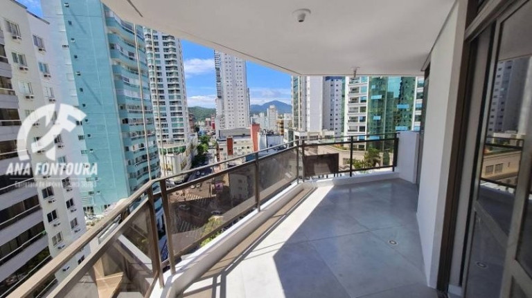 Imagem Apartamento com 3 Quartos à Venda, 189 m² em Centro - Balneário Camboriú Imagem Apartamento com 3 Quartos à Venda, 189 m² em Centro - Balneário Camboriú