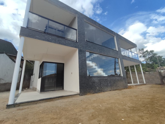 Imagem Casa com 5 Quartos à Venda, 450 m² em Golfe - Teresópolis Imagem Casa com 5 Quartos à Venda, 450 m² em Golfe - Teresópolis