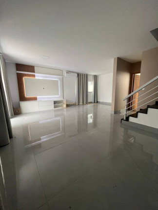 Imagem Casa com 3 Quartos à Venda, 370 m² em Recreio Dos Bandeirantes - Rio De Janeiro Imagem Casa com 3 Quartos à Venda, 370 m² em Recreio Dos Bandeirantes - Rio De Janeiro