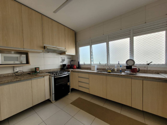 Imagem Apartamento com 4 Quartos para Alugar, 240 m² em Gonzaga - Santos Imagem Apartamento com 4 Quartos para Alugar, 240 m² em Gonzaga - Santos