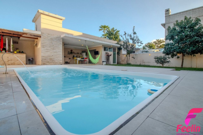 Imagem Casa com 4 Quartos à Venda, 260 m² em Ingleses - Florianópolis